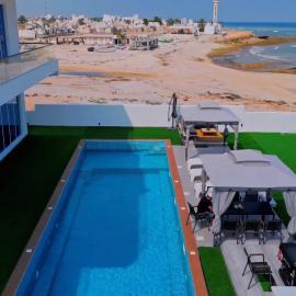شاليهات الجوهرة, hotel Fins városában