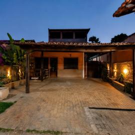 Casa Completa 1 Quarto Itaboraí - Temporada Urbana MB 24, hotelli kohteessa Itaboraí
