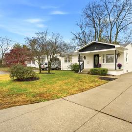 Stylish 3BR Expo Hub 8m Away 12m to Downtown Louisville – hotel w mieście Louisville