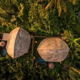 Phoenix Bamboo House by Ecobreeze, Hotel in Sidemen