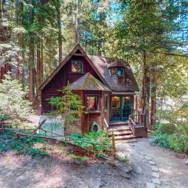 Dreamcatcher Cottage: Cazadero şehrinde bir otel