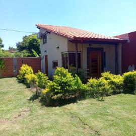 Loft para dos, zona muy tranquila – hotel w mieście Coronel Oviedo