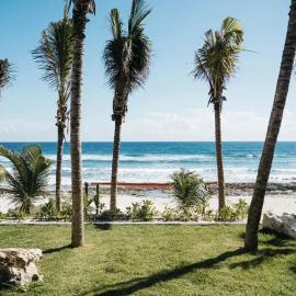 5BR Exclusive Beachfront Villa with Pool in Tulum, hotel i Balcheil