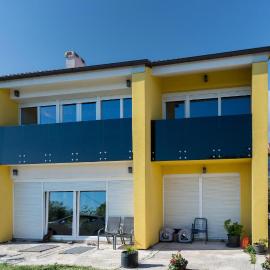 3 Bedroom Nice Apartment In Marinici, hotel in Marinići