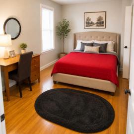 Cozy Private Room #1 Urban Haven 4BR Fall River, hotel in Fall River