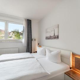 Hotel Glas Schwarzwald، فندق في Fluorn