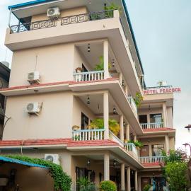 Peacock - a family-run hotel โรงแรมในโซราฮา