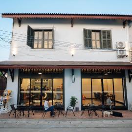 Nam Phou Hostel, hotel in Thakhek