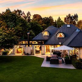 Mishika Retreat and Lodge, hotel i Wanaka