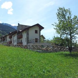 Corno Plazza Garden