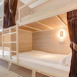 The Ostel Hostel Bangkok, hotel in Bangkok