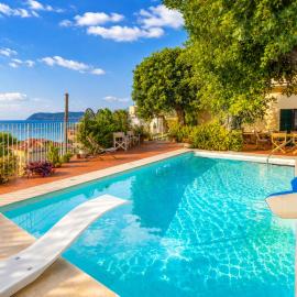 Hostdomus - Villa Gabriella with private pool