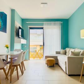 Vlorë - Sunny apartment in the Diamond Hill resort complex - by GGpremiumstays - 2 double bedrooms with balcony - Private parking