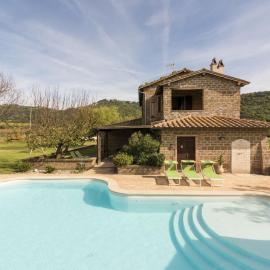 Holiday Home Podere La Cavallara by Interhome, hotel sa Montefiascone