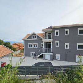 Zeus Cosmos Apartments
