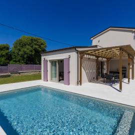 Holiday Home Vila Klara by Interhome