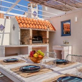 Apartment Edificio Candela-2 by Interhome