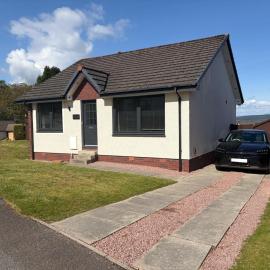 Firth View Heights, Luxury Detached Cottage with Stunning Panoramic View, hotel a Inverness