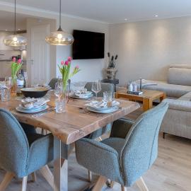 Inselnest, Alt Westerland, 120 m2 DHH, lichtdurchflutet, saniert Mai 26