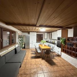 4 Zimmer Moderner Alpen-Chic trifft Tradition bei München OG-R, מלון בפנזברג