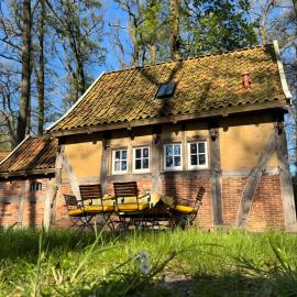 Historisches Fachwerkhaus im Grünen, hotel u gradu Bawinkel