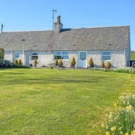 The Lodge Cottage, hotel in Keilour
