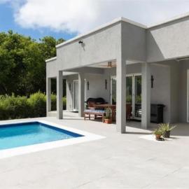 West Coast Modern Villa with Pool - 5min drive from beaches