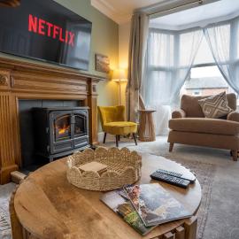 Honeycomb Cottage 3-Bed Ashbourne Retreat