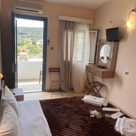 Isidora Hotel