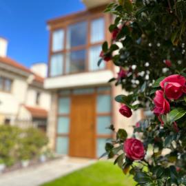 "LAS CAMELIAS SOMO" un lugar para desconectar!! Vistas al MAR!!、ソモのホテル