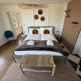 LaVida Panorama Thunersee, Wellness Oasis, Mountains, hotel en Thun