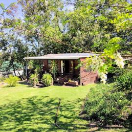 Acacia Country Garden Cottage, hotel in Grabouw