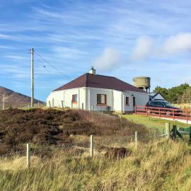Laxdale Cottage, hotel a Leverburgh