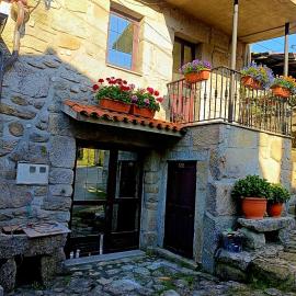 Lobios House, hotel in Bubaces