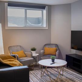 Cozy 2-Bedroom Basement for Family of 4, viešbutis Kalgaryje