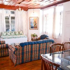 Earth heritage house- 3bhk, hotell sihtkohas Almora