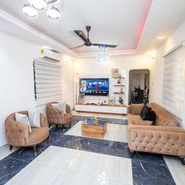Eljay Luxury Stay