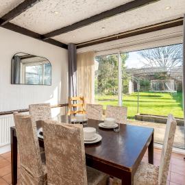Spacious 3-Bedroom Home in Watford - Pass the Keys