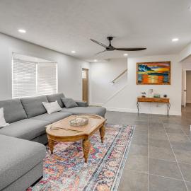 Deck + Pool Table! Walk to Dtwn Jensen Beach