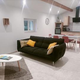 L'ArdéchOis Apartment