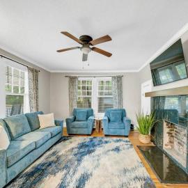 Grand River - Sleeps 12