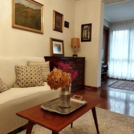 Casa El Café II en Nava en el centro de Asturias Villa de la sidra a la falda de Peñamayor, hotel v destinácii Nava