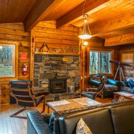 HI Kananaskis Wilderness - Hostel, hotel in Kananaskis Village