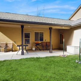 Payette Pines Hideaway, hotel u gradu Makol