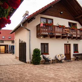 Casa Iancu Jina, hotel u gradu 'Jina'