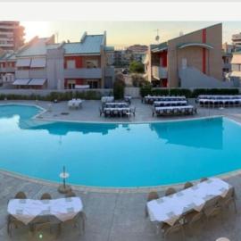 OLTRE CONFINE fronte mare, hotel in Marina di Montenero