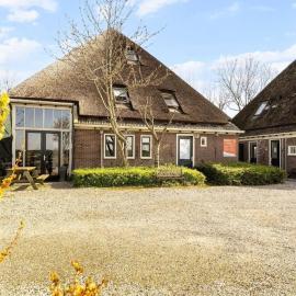 4-person Appartement Rustiek in Schagen, hotel in Schagen