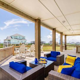 King Bed, Beach Views, The Salt Surf Shack