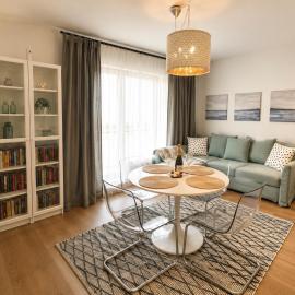 Jauna Teika Cosy 1bdr apartment, self check-in, hotel Rigában