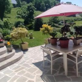 Un gîte paisible et frais, piscine à 3 mins, hotel in Le Monteil